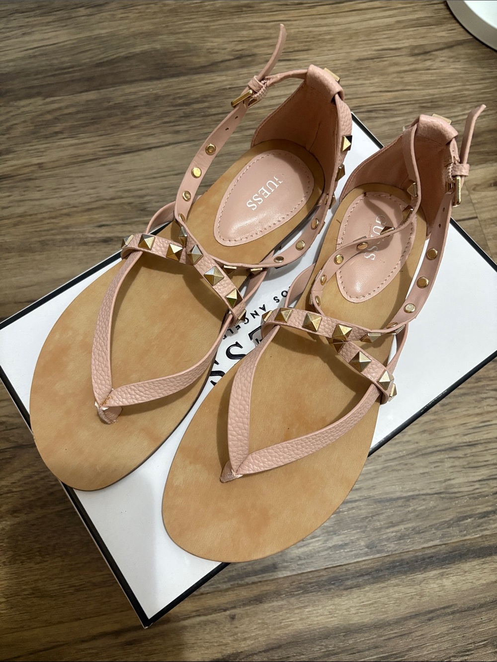 Guess Blush Pink Pyramid-Stud Thong Sandals